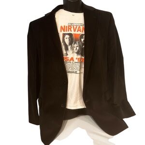 Hugo boss blazer men’s size 46L black work casual chic timeless velvety career